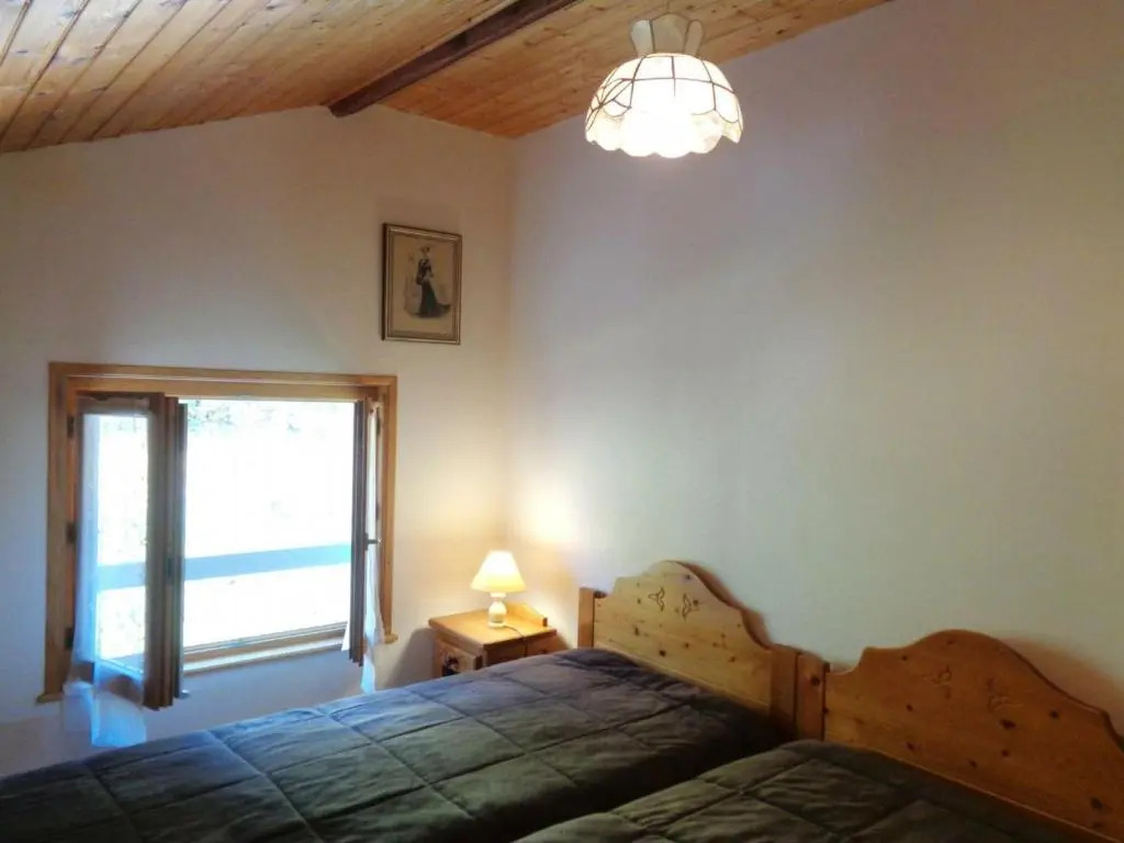 Gîte traditionnel avec terrasse et animaux acceptés - FR-1-496-115