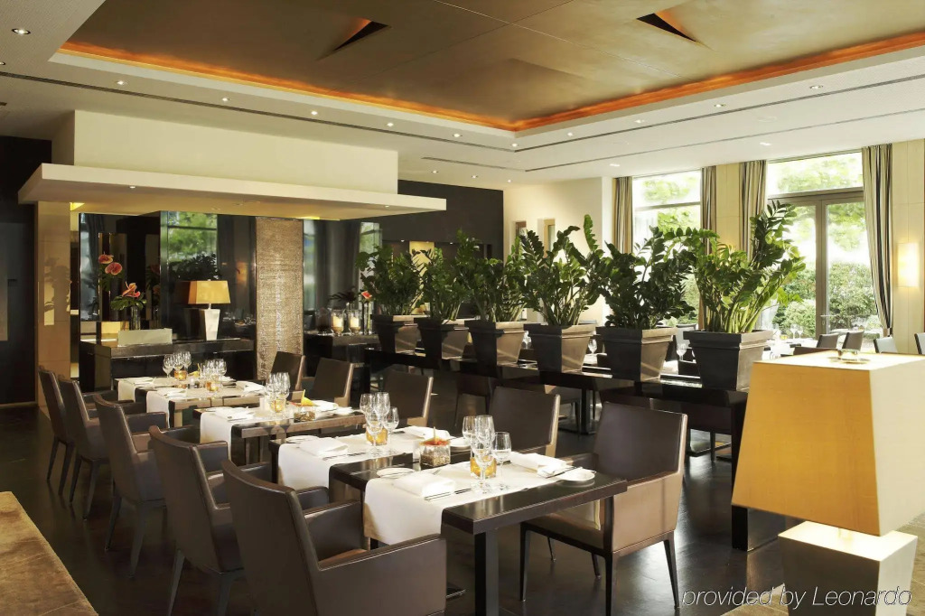 Wasserturm Hotel Cologne, Curio Collection by Hilton