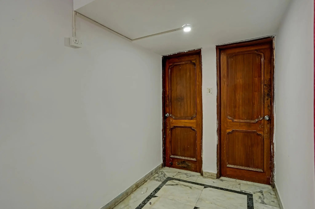 OYO 75198 Happy Home