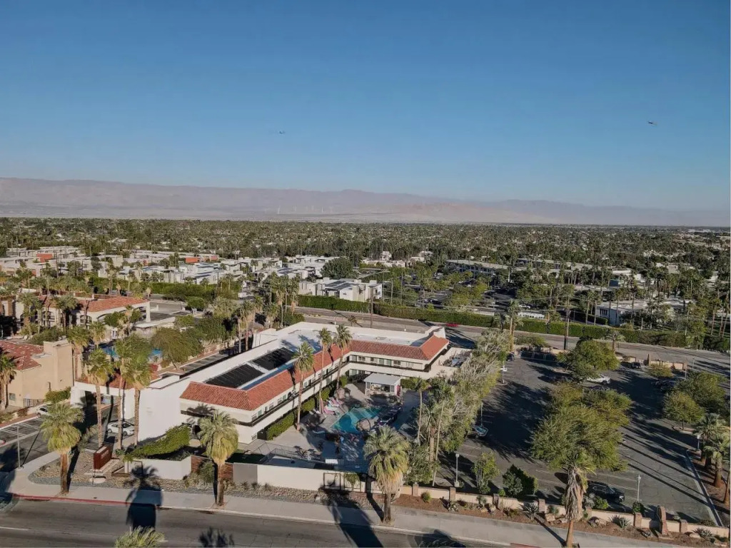 Ramada Palm Springs