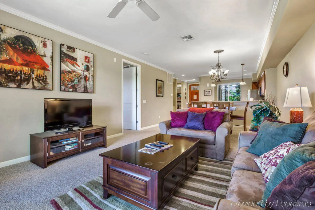 G22 Waikoloa Beach Villas