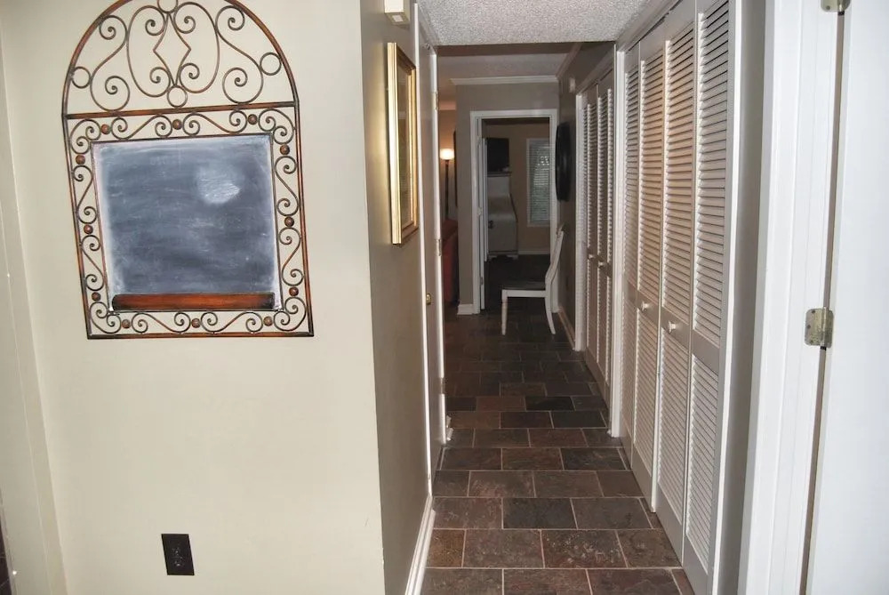 West Hyde Park 14B 2 Bedrooms 2 Bathrooms Villa