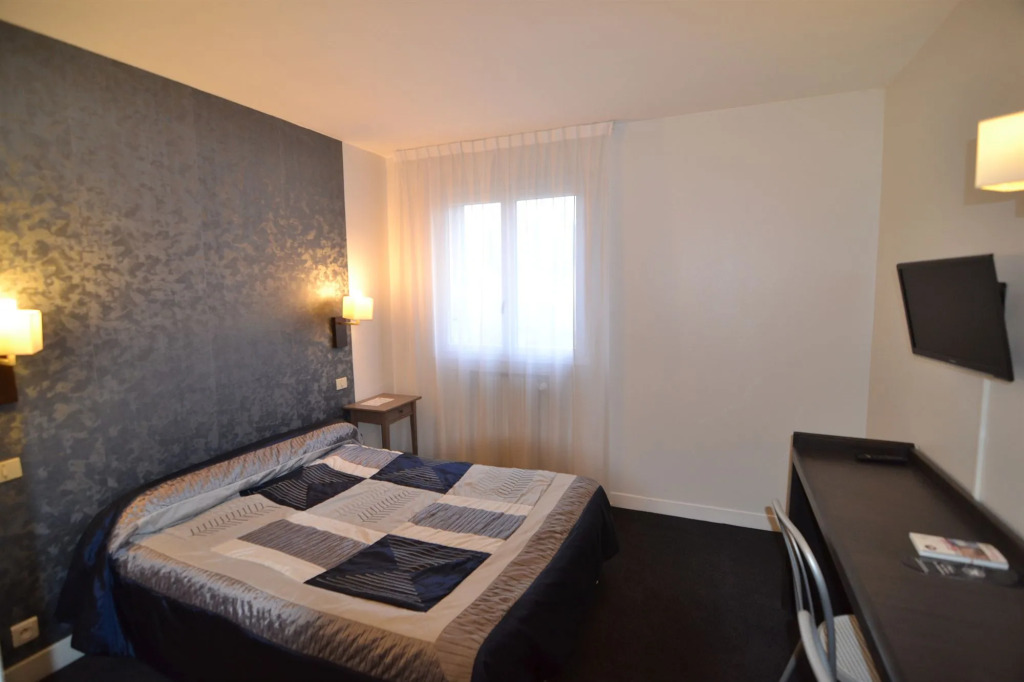 Brit Hotel Cahors Centre - Le Valentre
