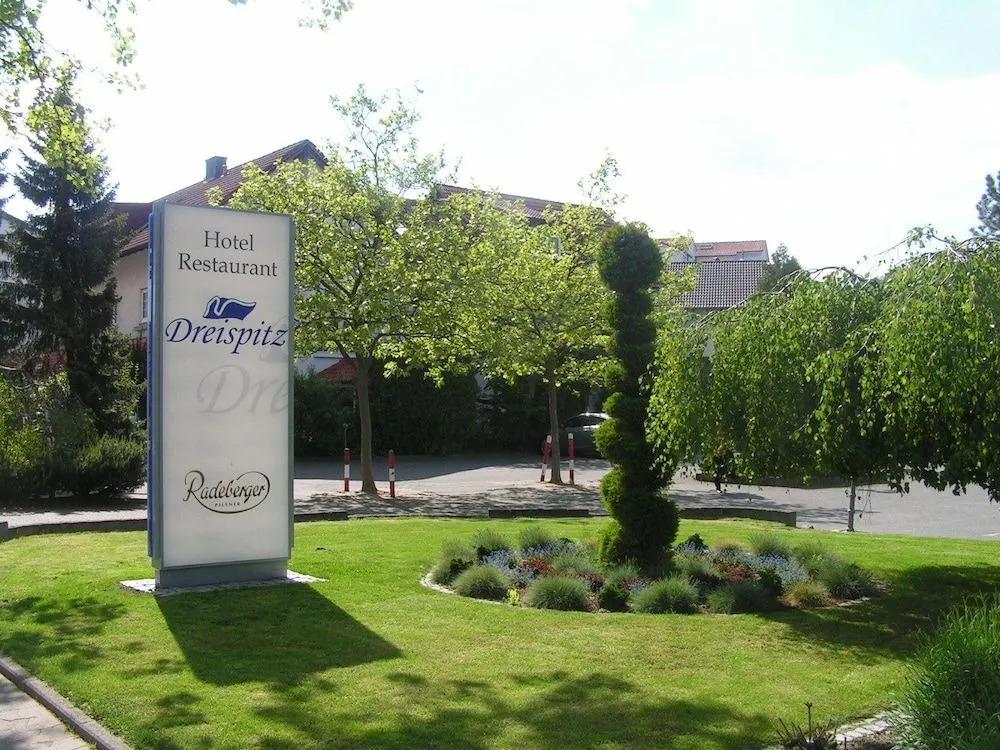 Dreispitz -B&B-Hotel Garni