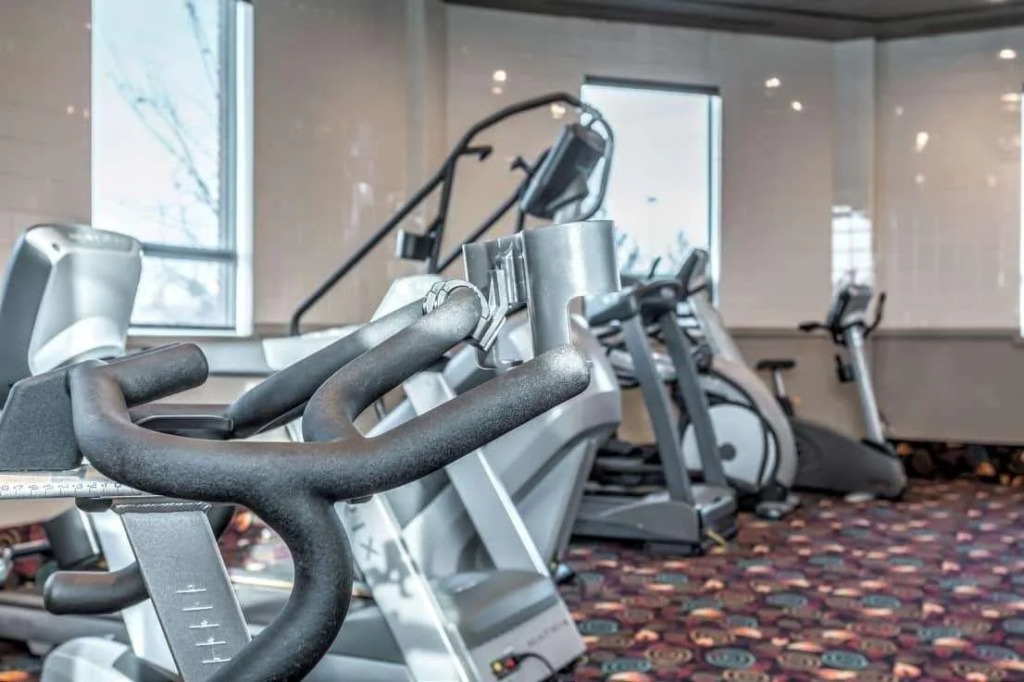Grand Hotel & Conference Centre Calgary Airport, an Ascend Collection Hotel