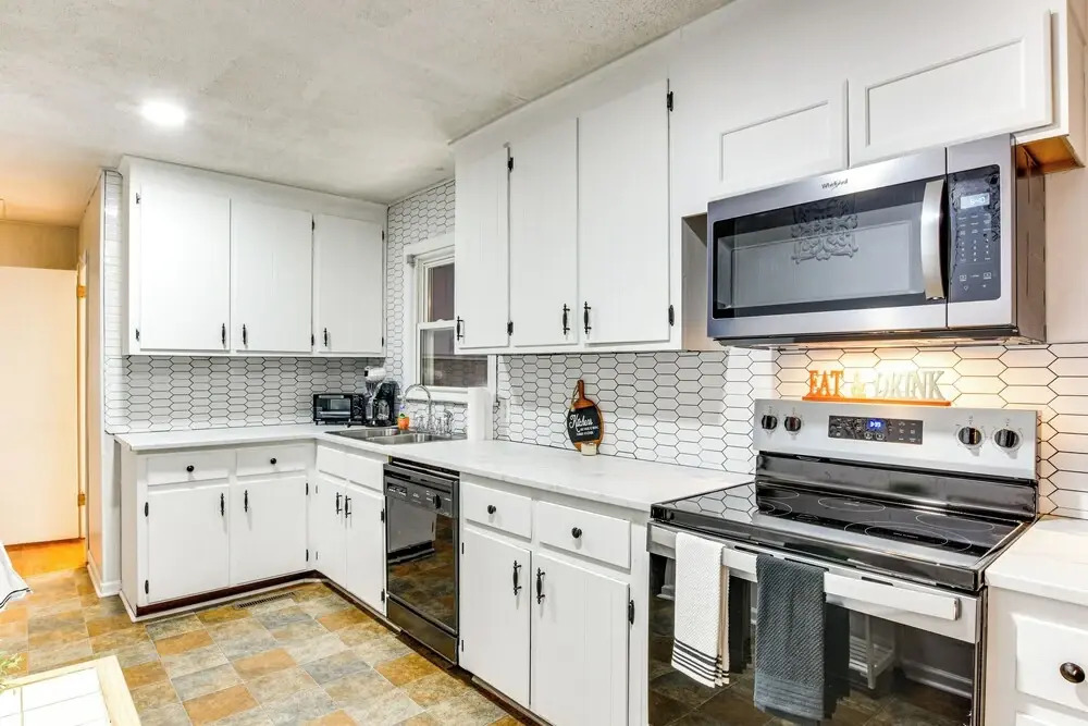 3 Mi to Dtwn: Family-friendly Sanford Home