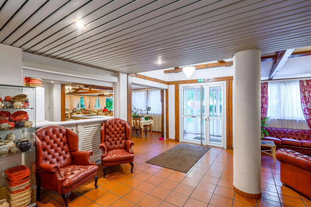 Hotel Strasbourg - Montagne Verte & Restaurant Louisiane