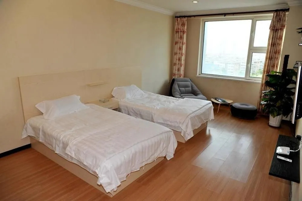 Yijia Holiday Guest House