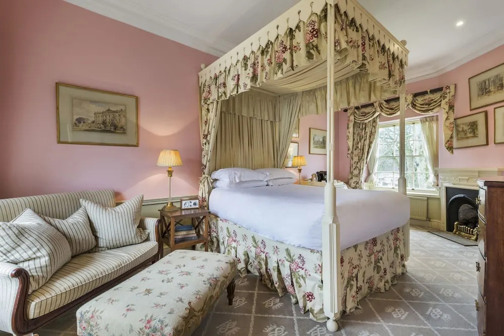 The Devonshire Arms Country House Hotel & Spa