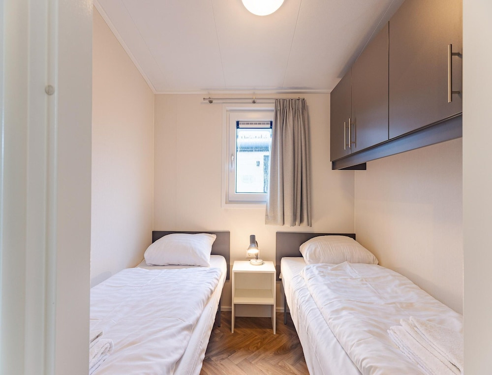Bright Beachside Base in Burgh-haamstede