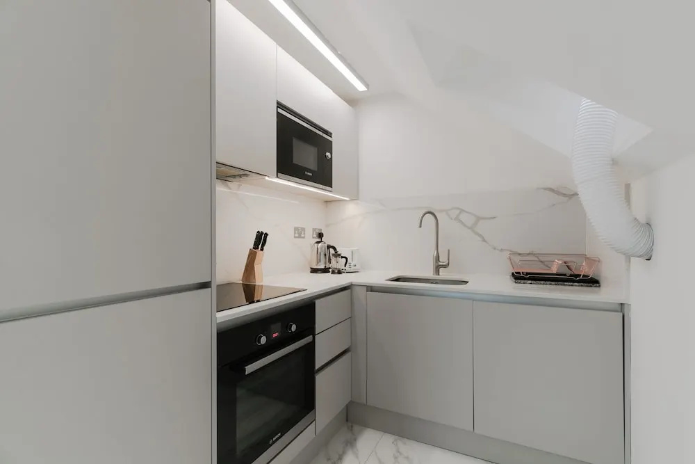 Luxury Apartments Near Harrods and the Science Museum