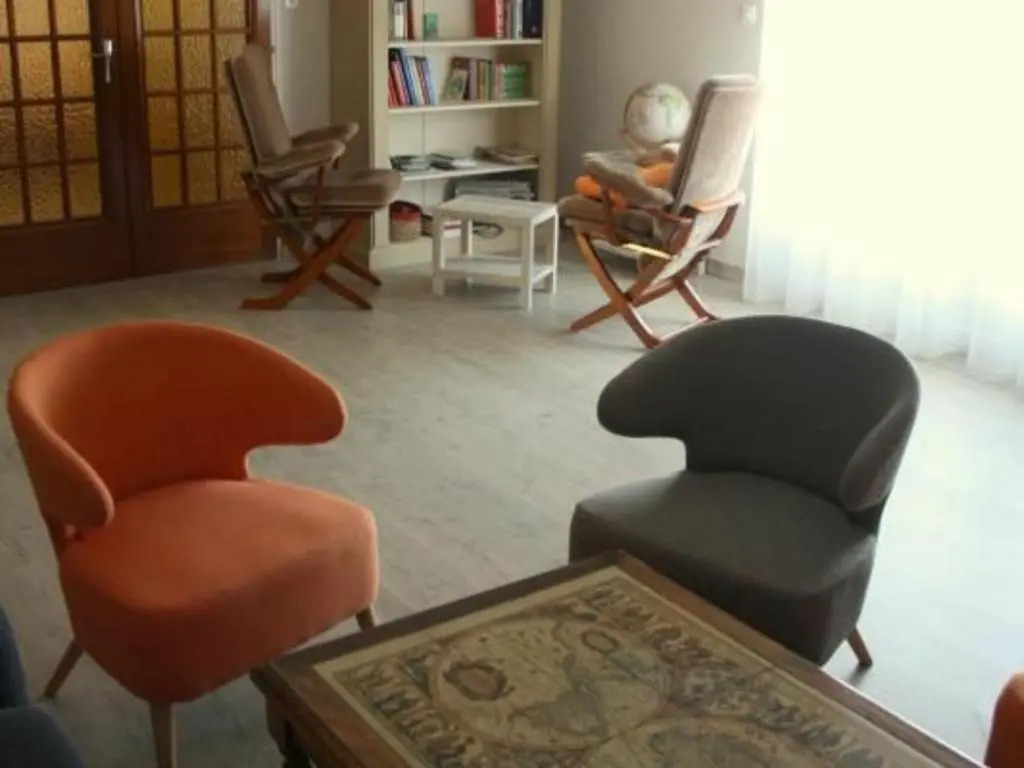 Maison rénovée avec grand jardin, proche des Sables-dOlonne, 4 chambres, terrasse et Wifi - FR-1-426-187