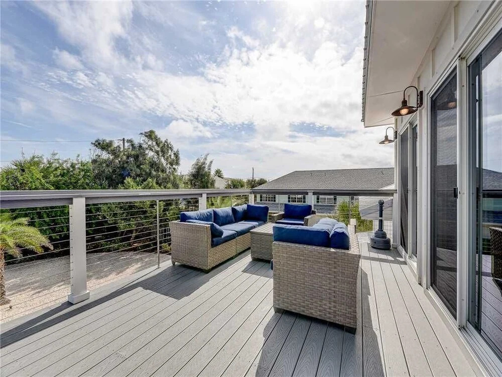 Sea Spray Beach House, 5 Bedrooms, Private Pool, Sleeps 17