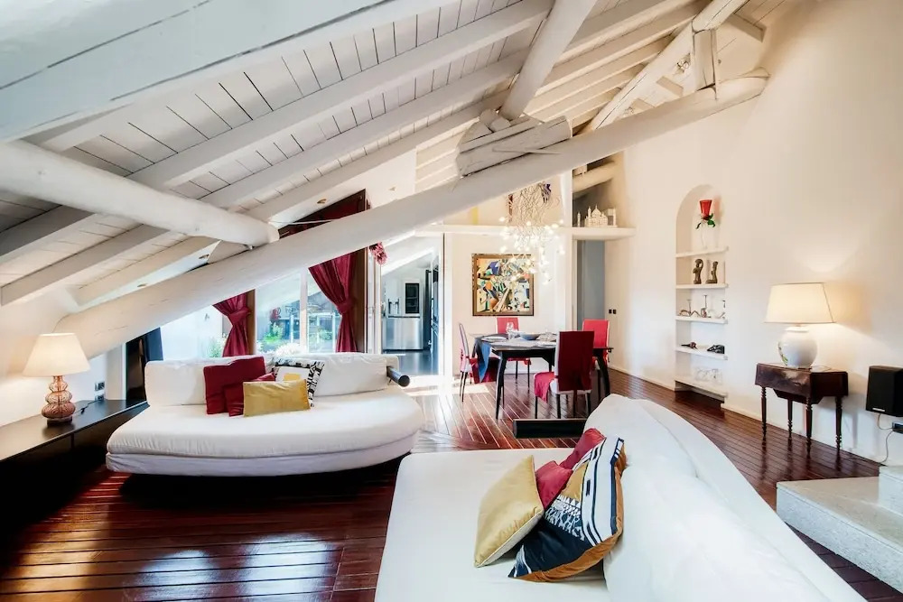 My Home In Como - Exclusive Atticex