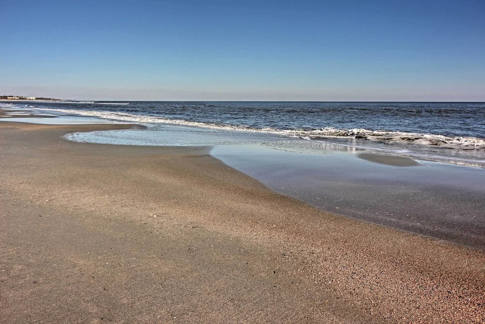 Ocean Views and 3 Pools Hilton Head Resort Condo