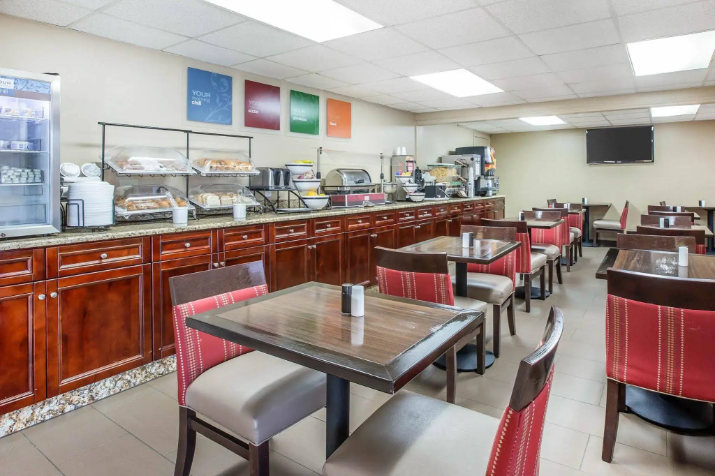 Comfort Inn Matthews / Charlotte