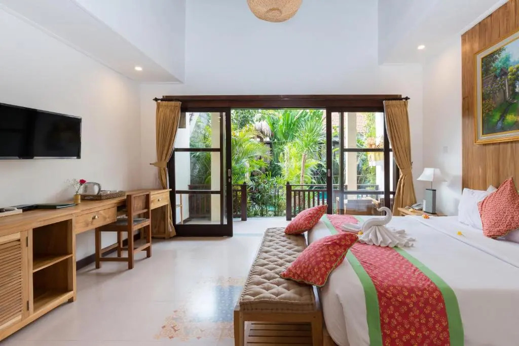Полулюкс с видом на бассейн в Meruhdani Boutique Hotel Ubud