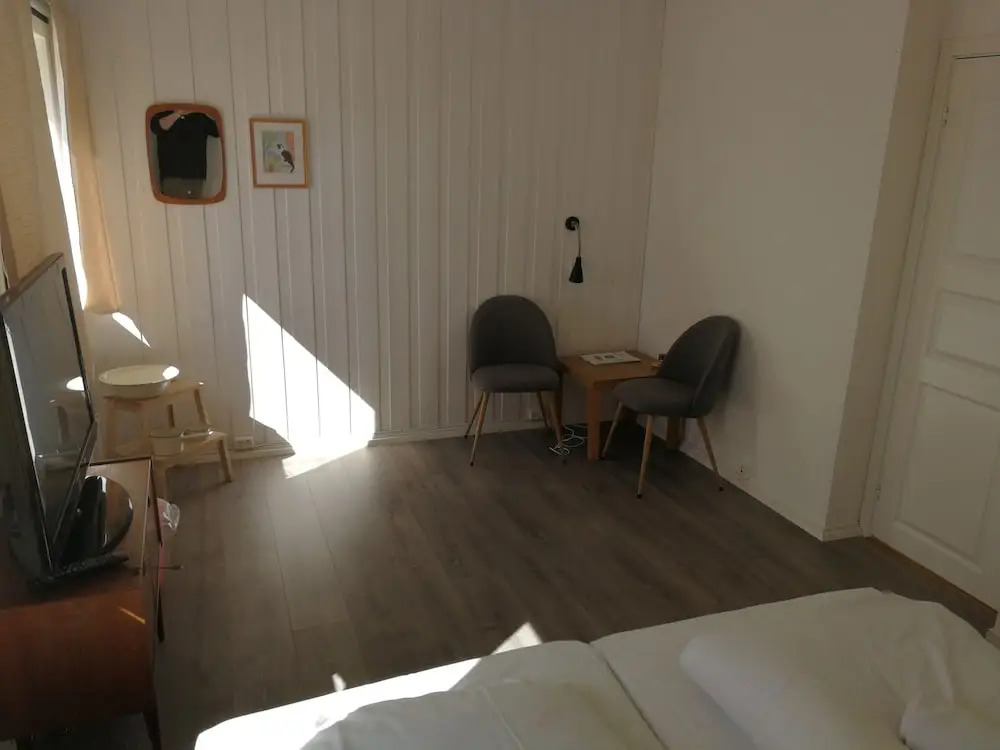 Lodèk Motel