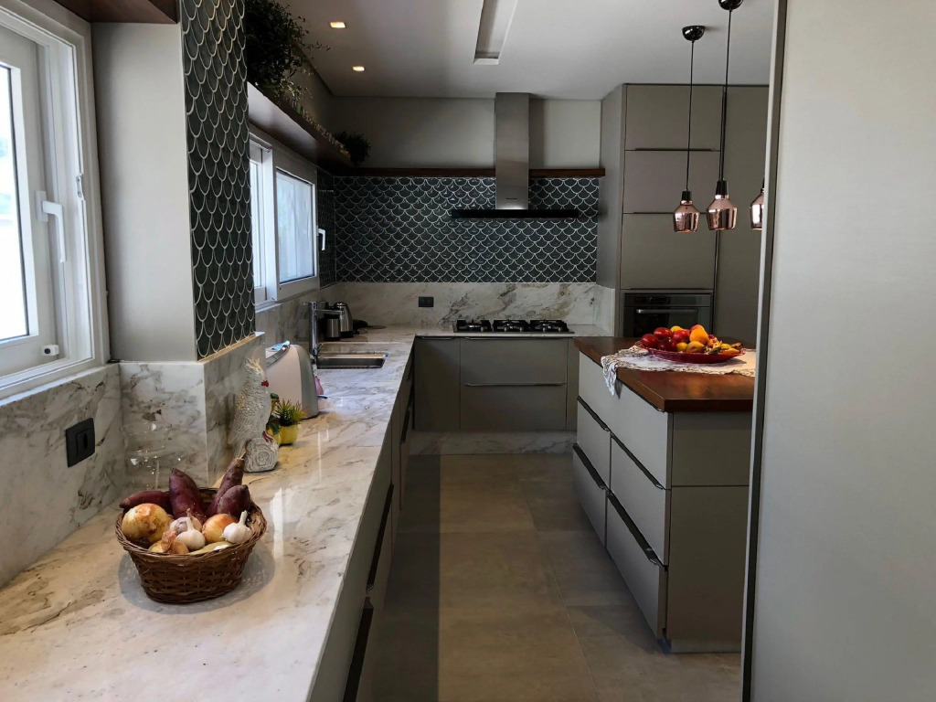 4 bedroom apartment in Jurere Internacional