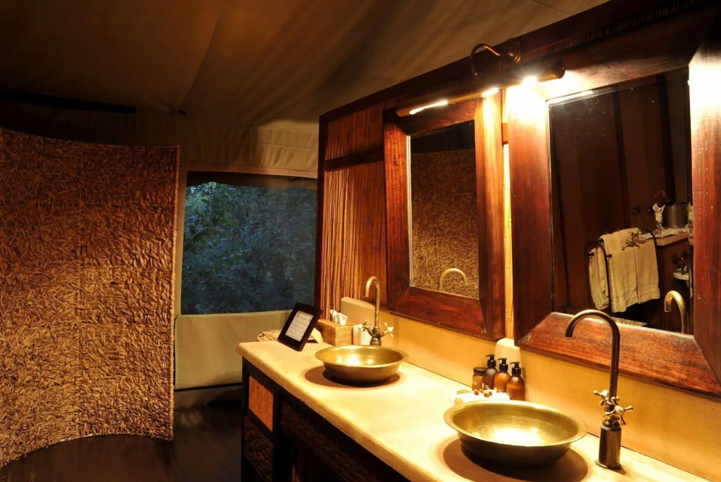 aha Thakadu River Camp