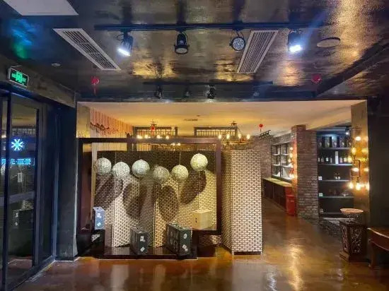 Sunshine Regency Garden Hotel