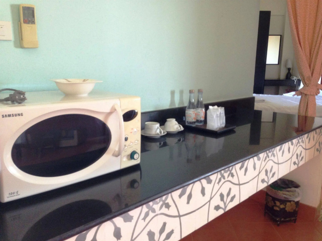 Yanadin Service Apartment