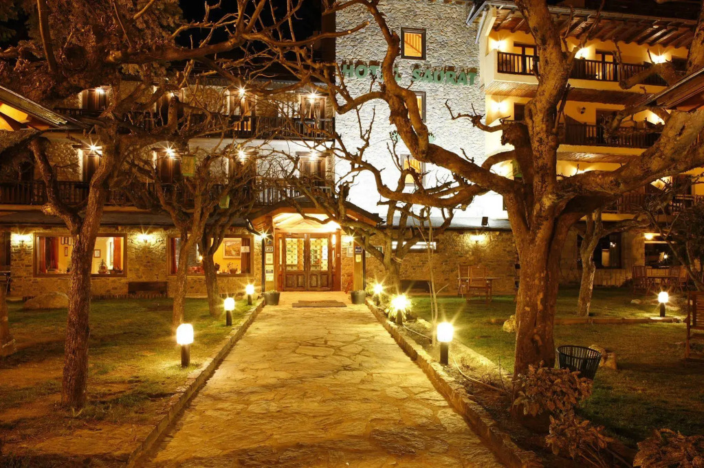 Hotel Saurat