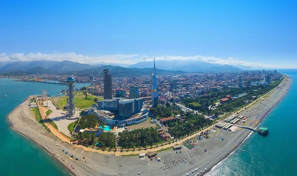 When visiting Batumi this 2 bedroom apartment is a great choice