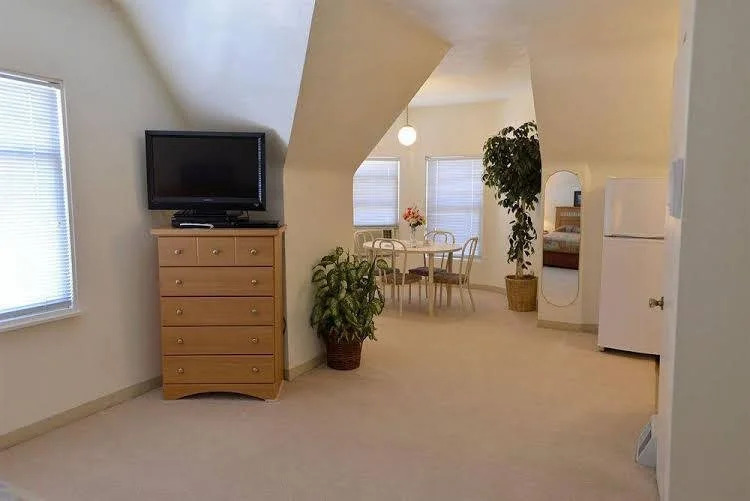 Friendship Suites