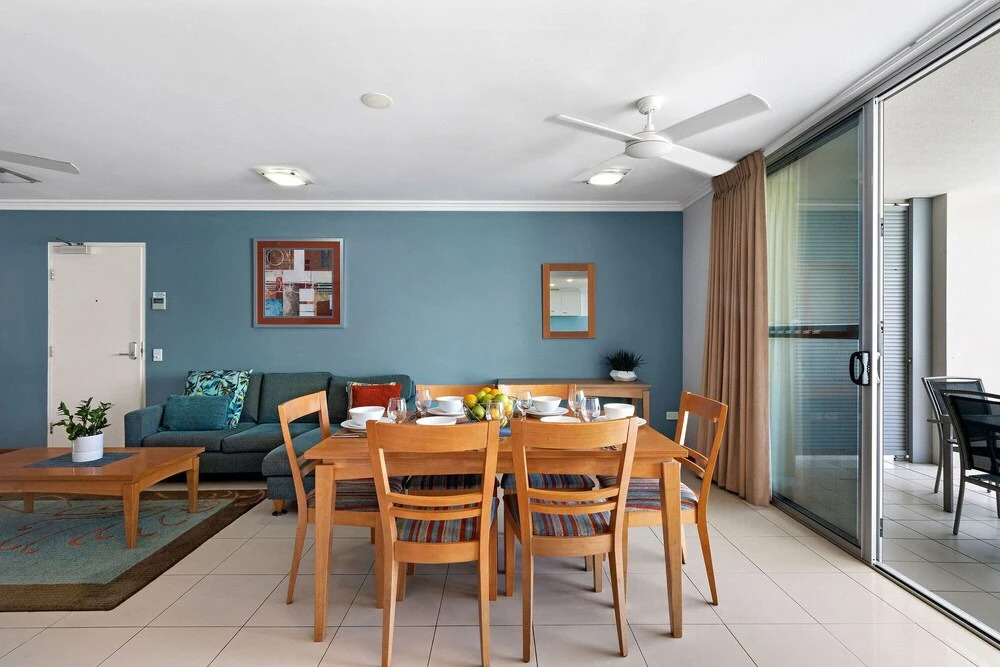 6BR Coolum Beach