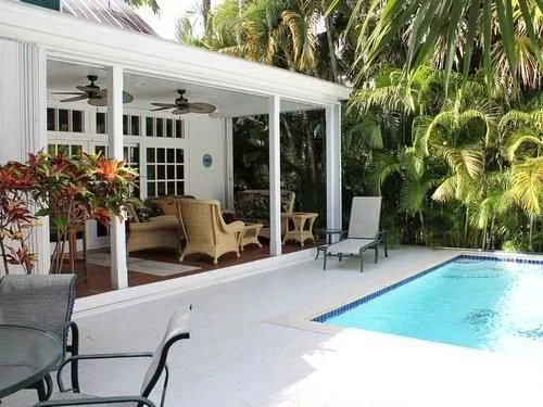 The Dolphin House Home