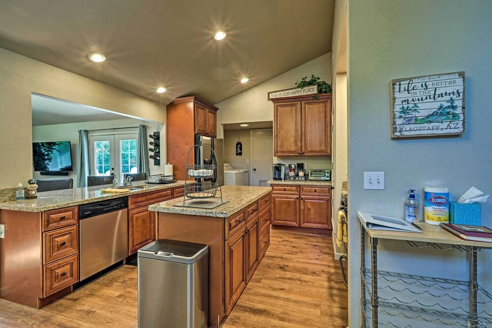 Pet-friendly Flagstaff Home w/ Mountain View