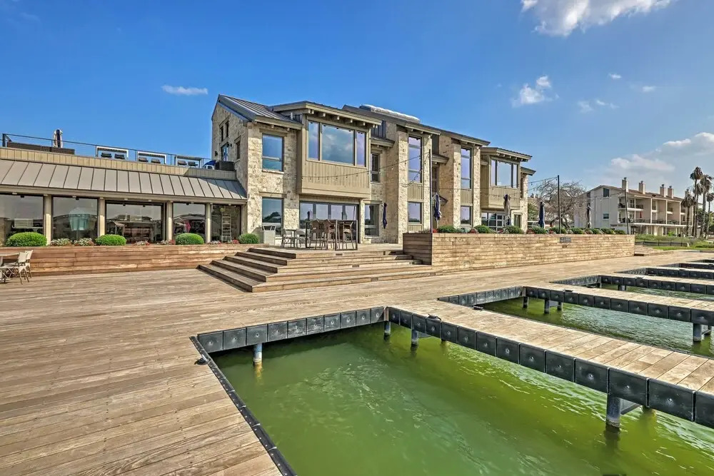 Modern Townhome w/ Patio, Next Door to Resort