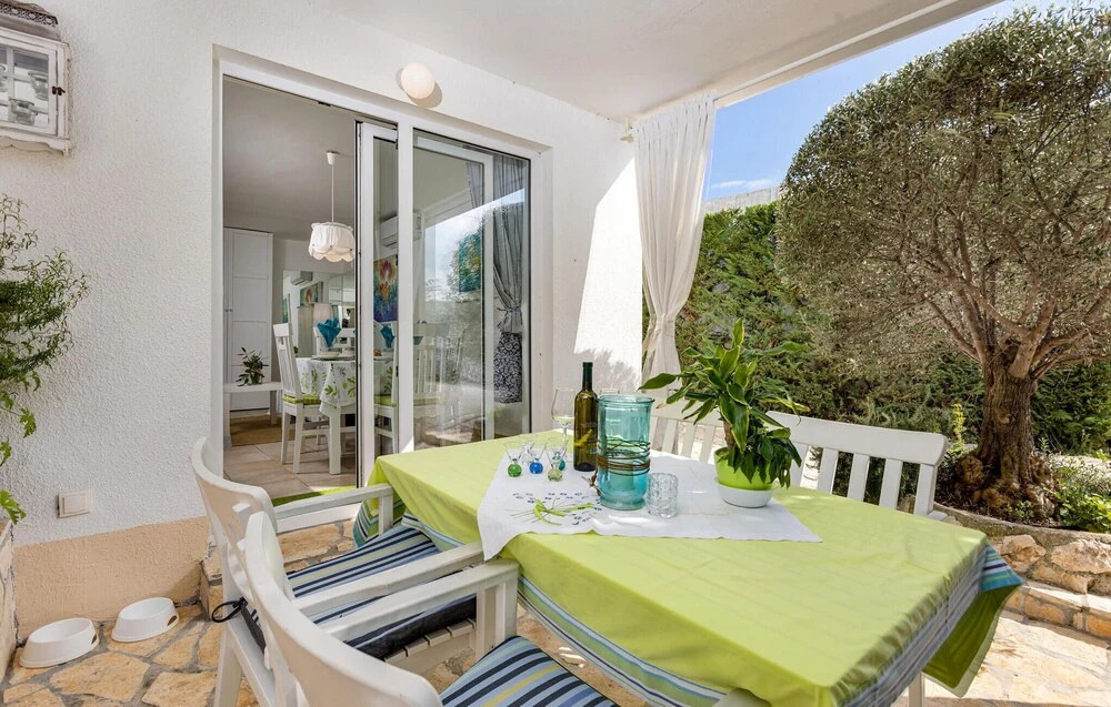 Beautiful Home in Malinska With Wifi and 1 Bedrooms