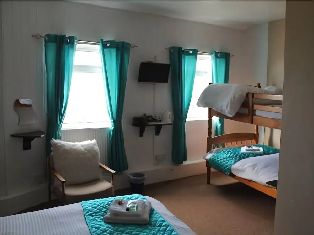 Kings Boutique Hotel