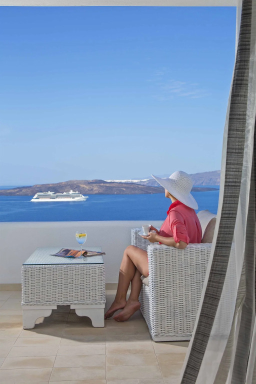 Santorini Princess Presidential Suites