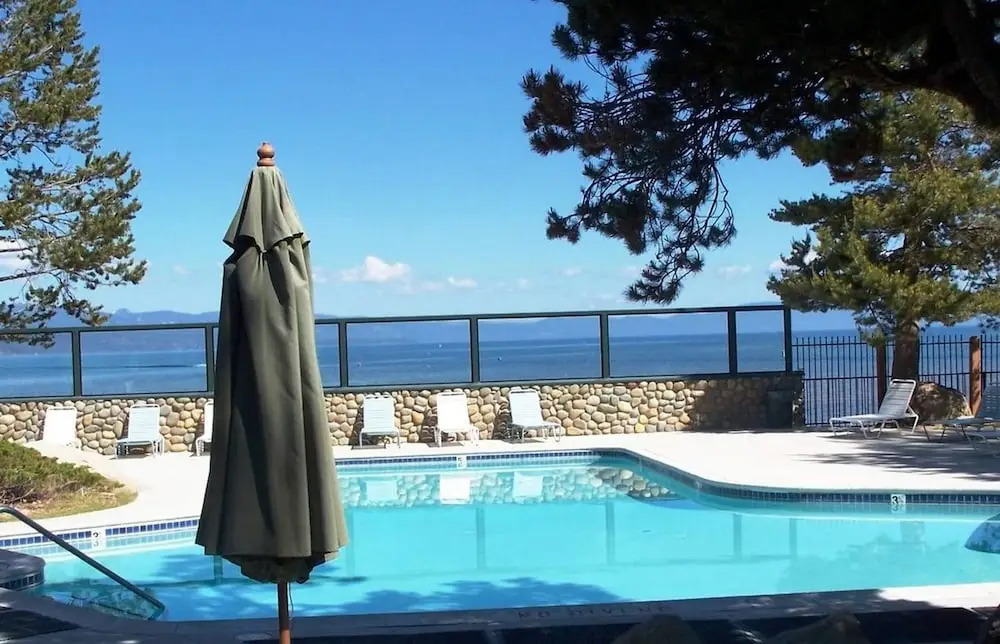 Beach Drive Beauty by Lake Tahoe Accommodations