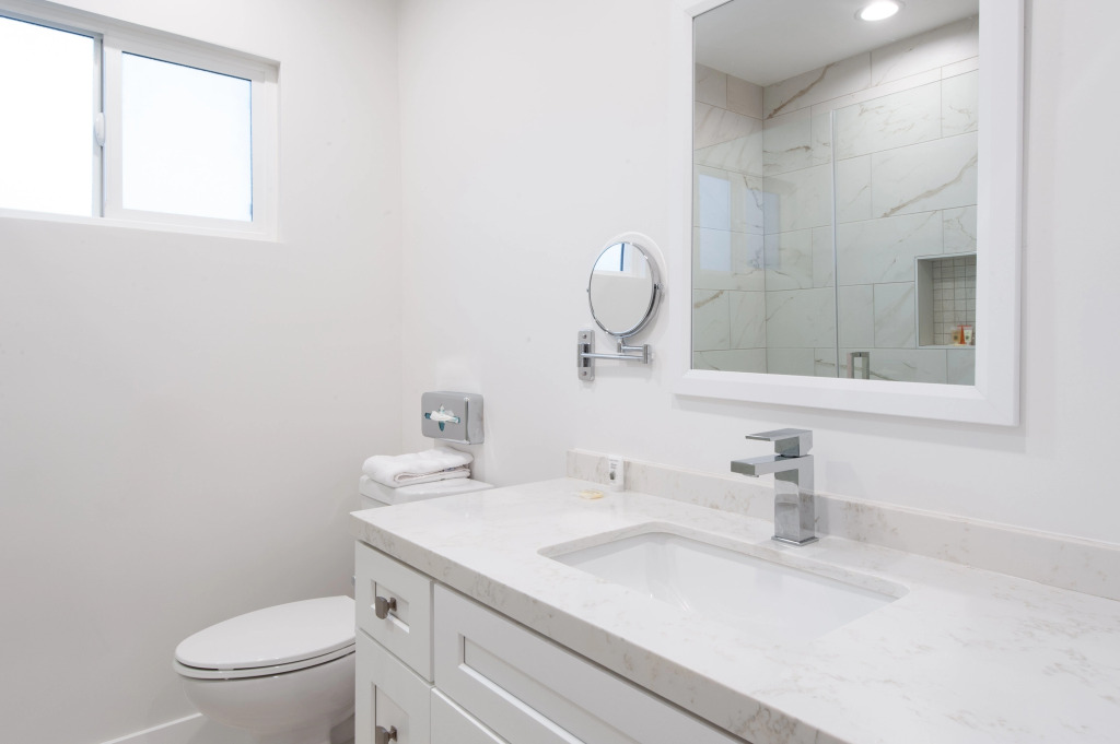 Studio City Court Yard Hotel