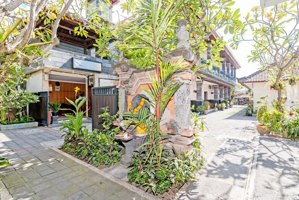 ZEN Rooms Sunshine Dewi Sartika
