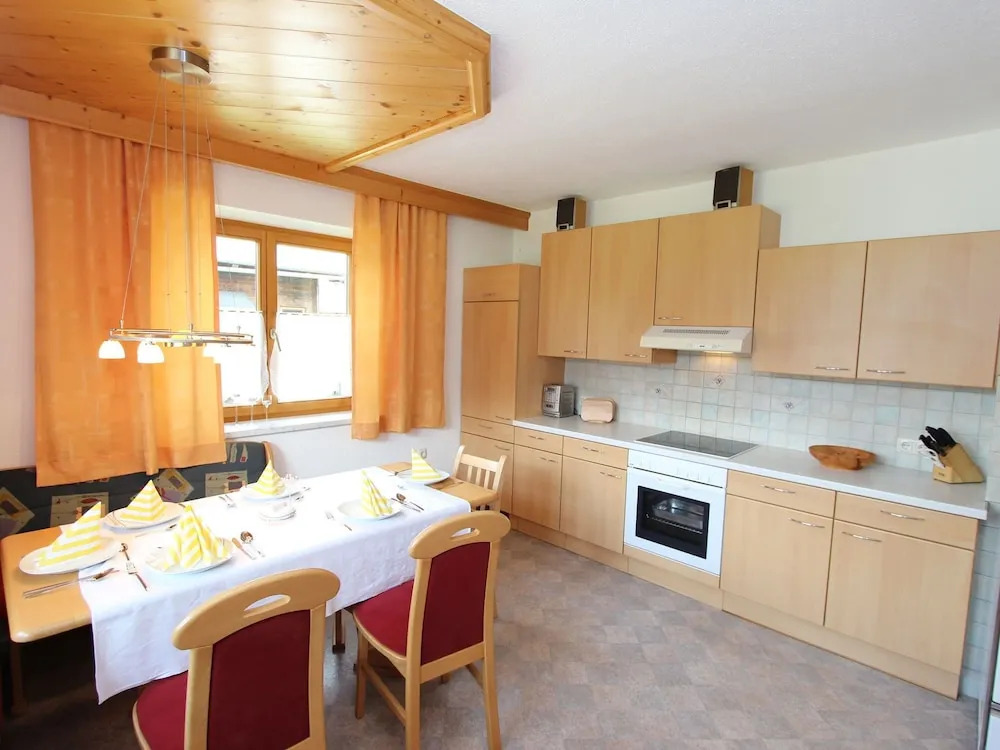 Sunny Apartment In Bramberg Am Wildkogel With Mountain View