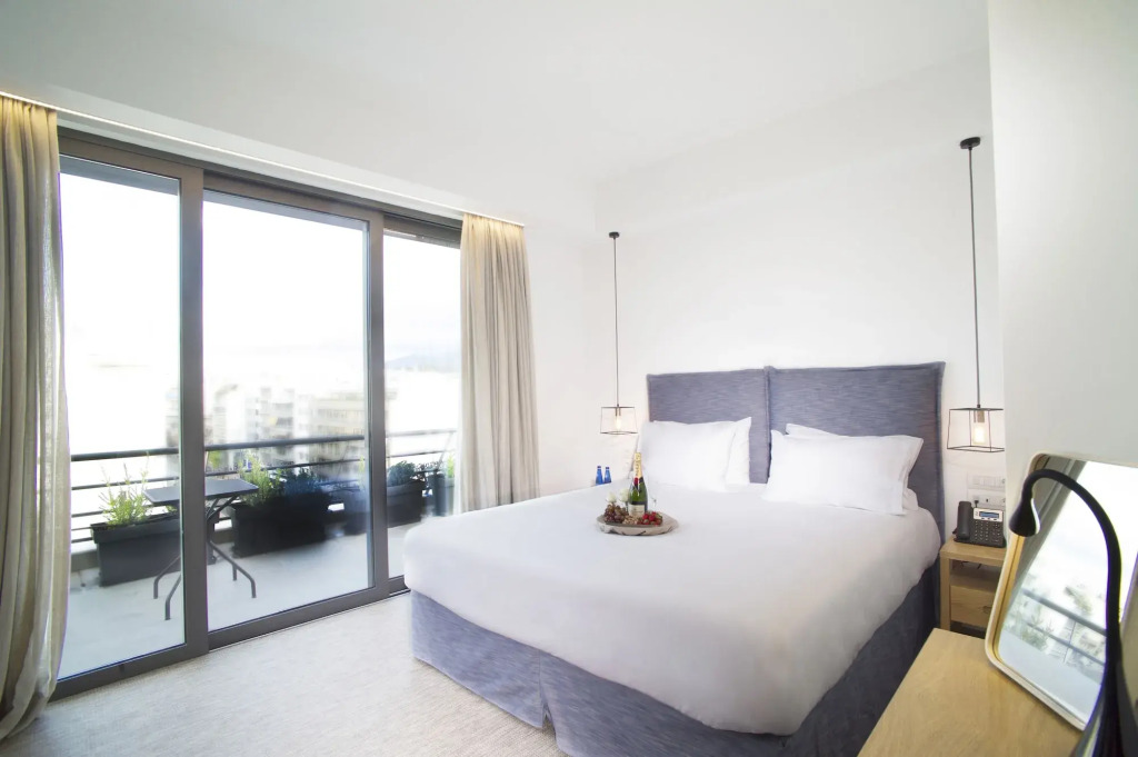 NLH FIX | Neighborhood Lifestyle Hotels