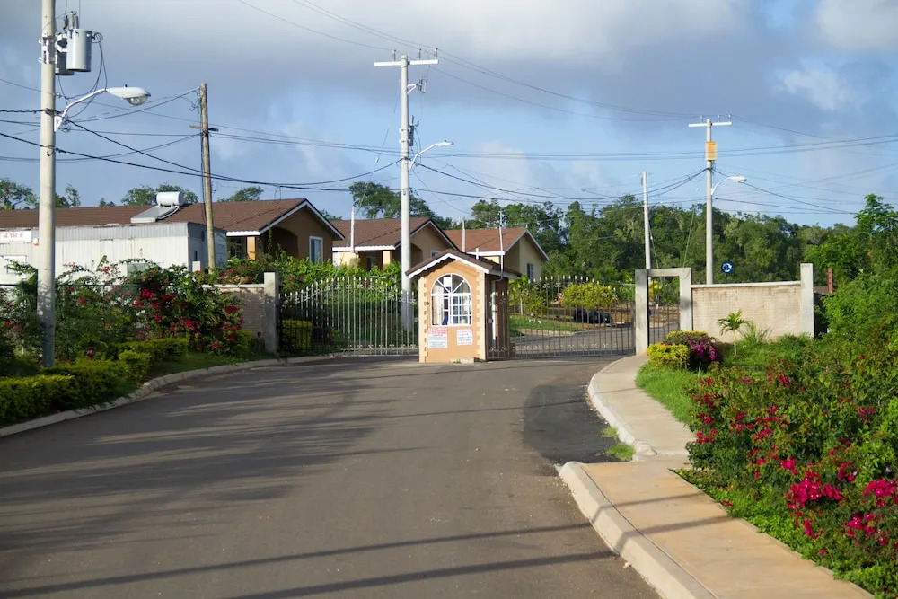 Greenoasis Guest House