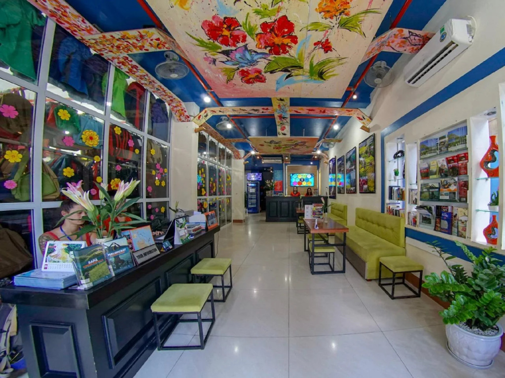 Chien Hostel