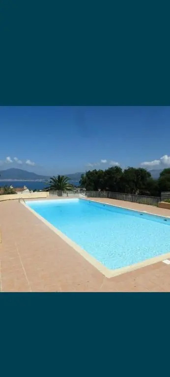 Notre petit paradis Paesolu 1