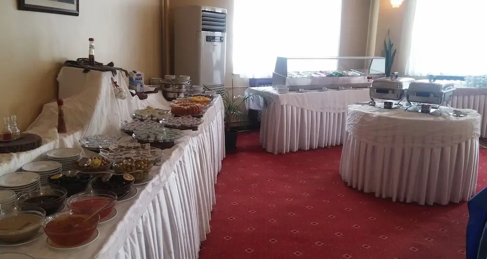 Ayintap Hotel