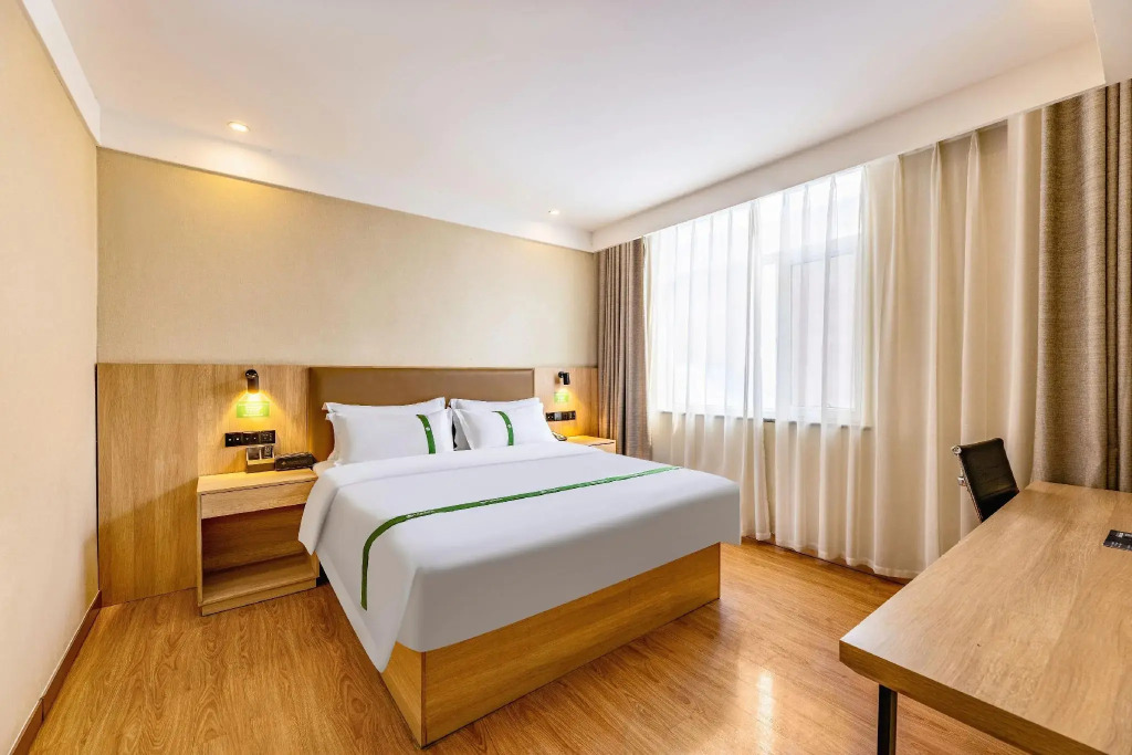 GreenTree Inn Heze Cao County Railway Station Business Hotel