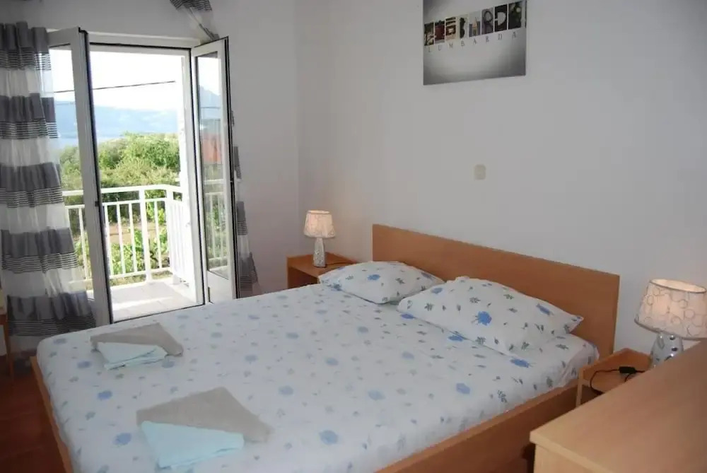 Krila - Cozy and Seaview - A1