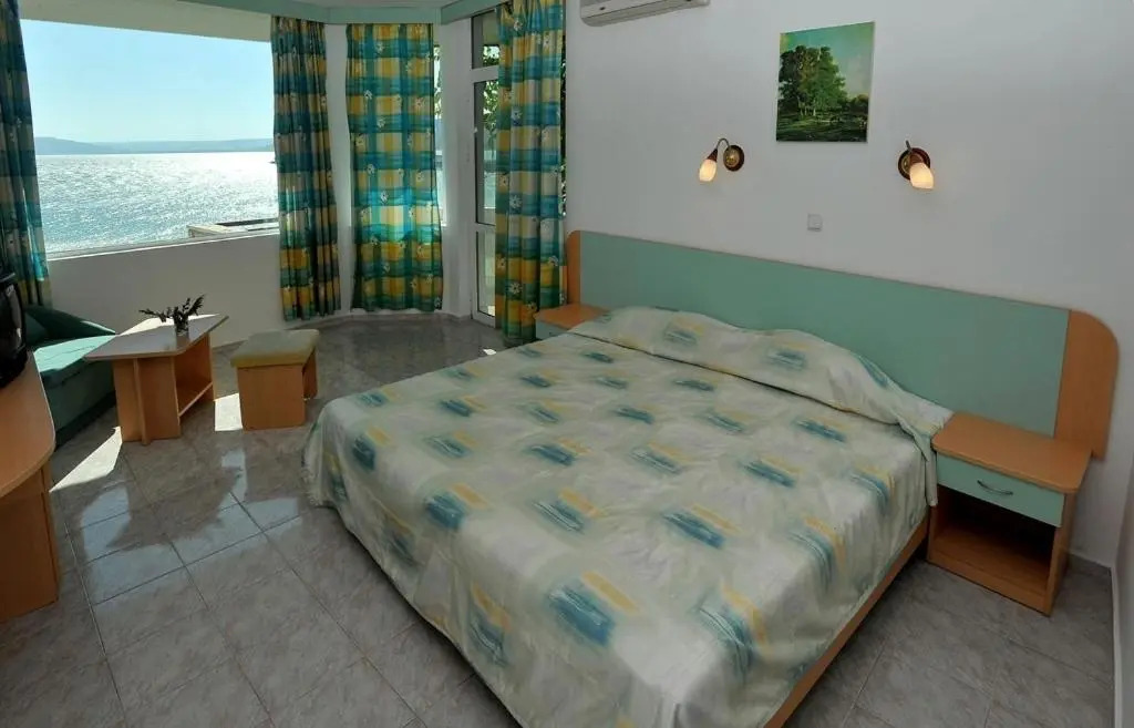 Hotel Oasis