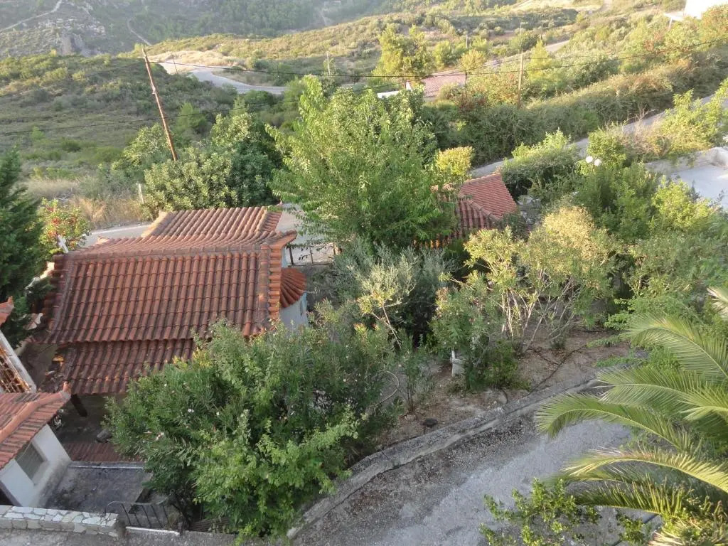 Traditional House with seaview