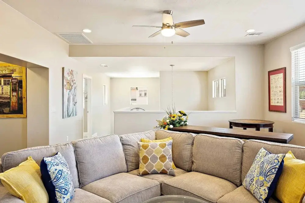 Zion Poolhouse home